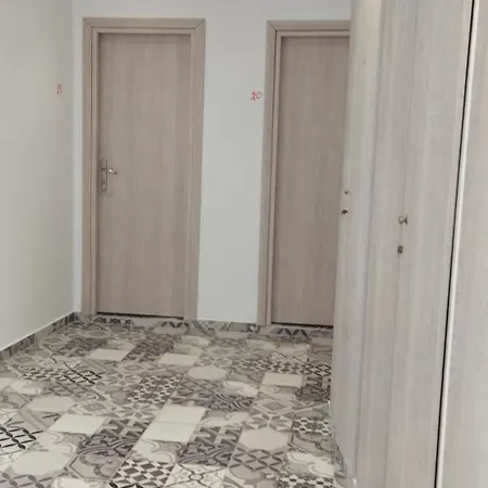 Apartment Exo Katikies- Urban Fira (Santorini)